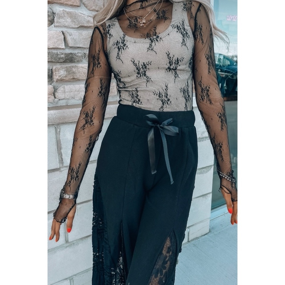 POL Black Rib Knit Lace Panel Flare Pants | Patchwork Wide Leg Pull On - Picture 6 of 13